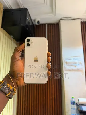 Apple iPhone 12 64 GB Black