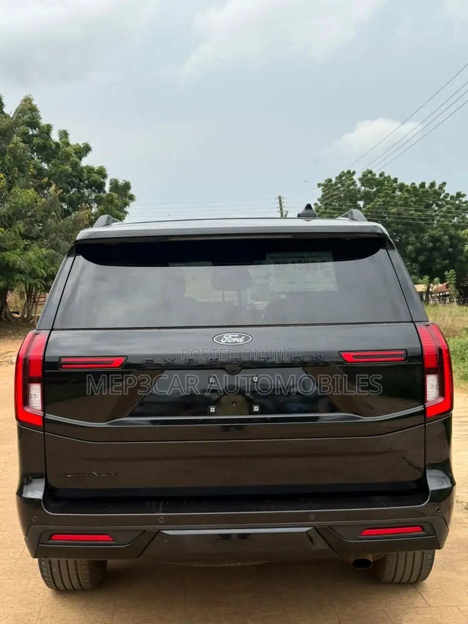 Ford Expedition Platinum 4x4 2025 Black