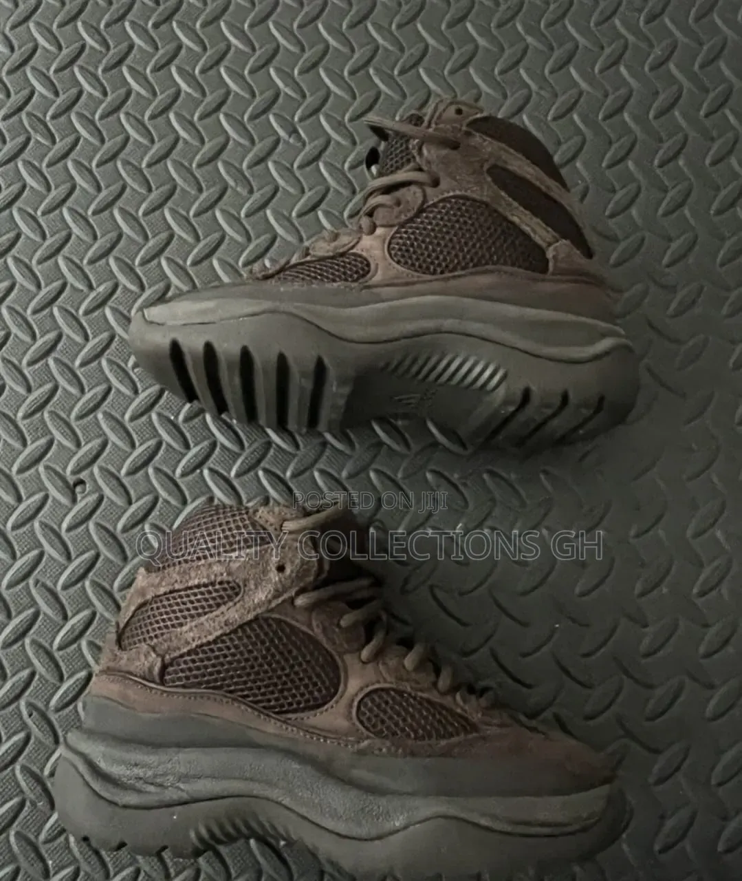 Adidas Yeezy Desert Boots