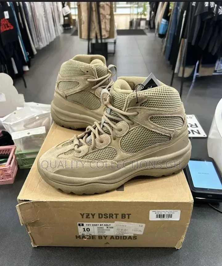 Adidas Yeezy Desert Boots