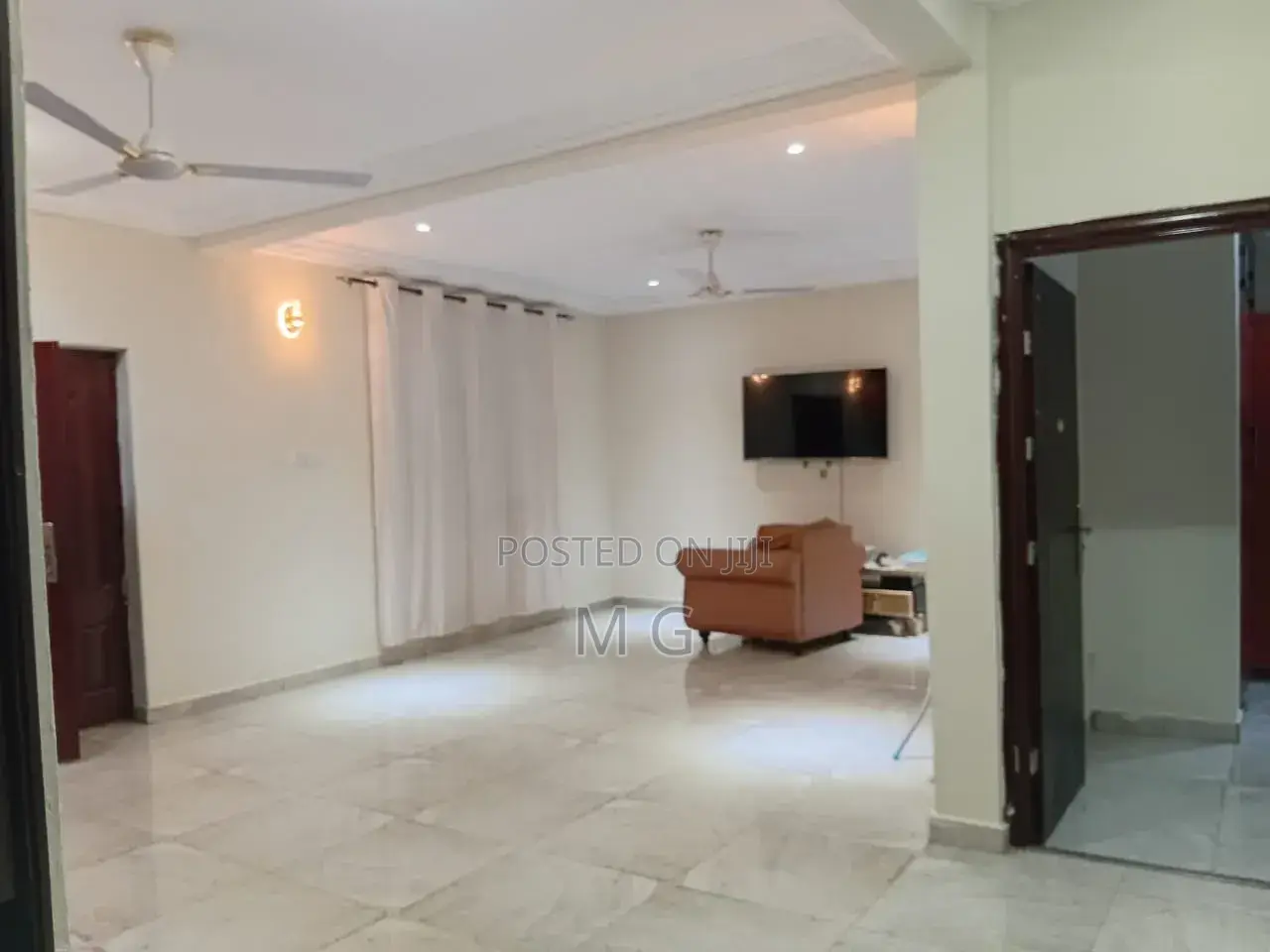 2bdrm Apartment in C11, Community 25 for rent
