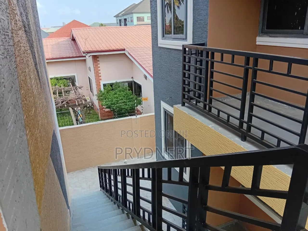 2bdrm Apartment in C25, Community 25 for rent