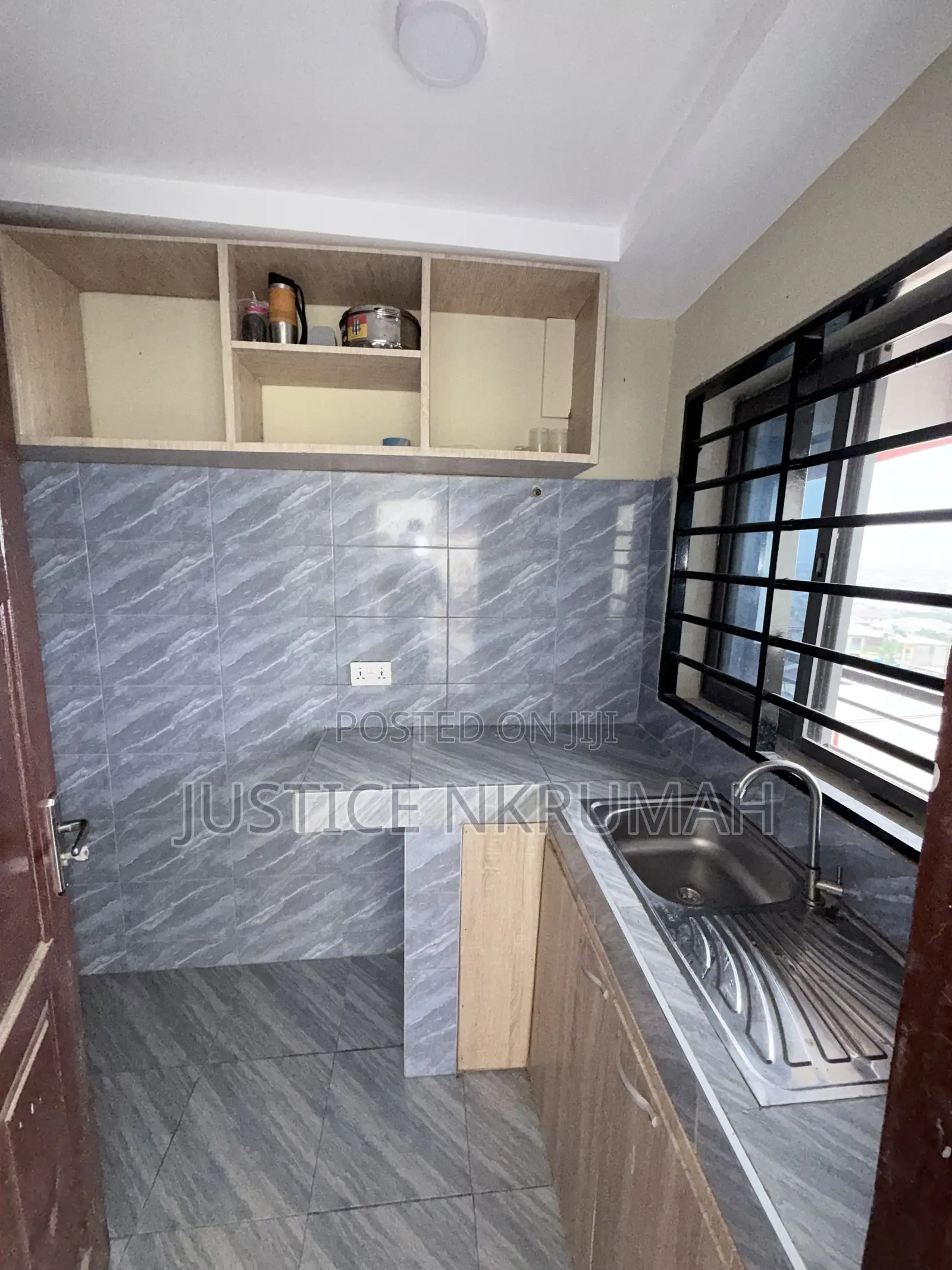 1bdrm Apartment in Old Barrier for rent