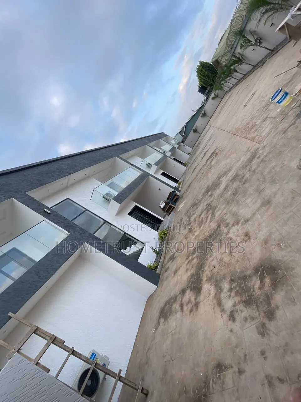 3bdrm Apartment in Pokuase for rent