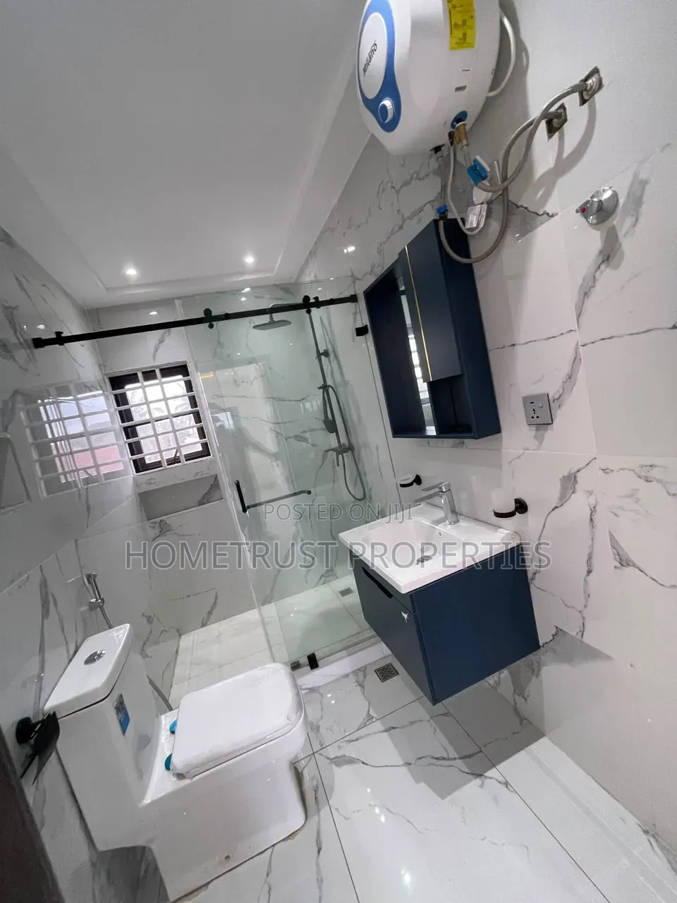 3bdrm Apartment in Pokuase for rent