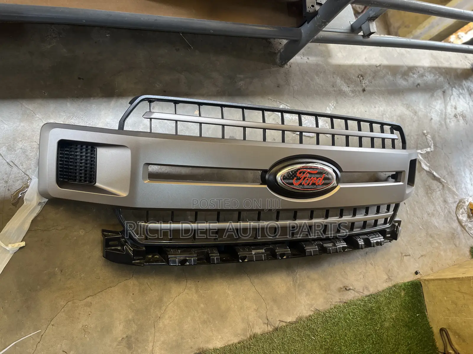 Ford F150 2018, 2019, 2020 Grille, Spec Top Shells