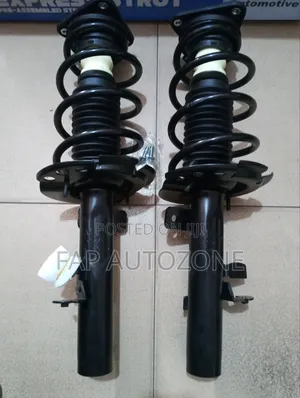 0960. Original Ford Focus Complete Strut Assembly Impo From USA