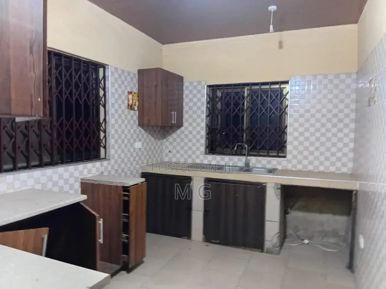2bdrm Apartment in C25, Community 25 for rent