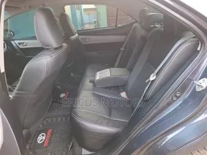 Toyota Corolla 2016 Gray