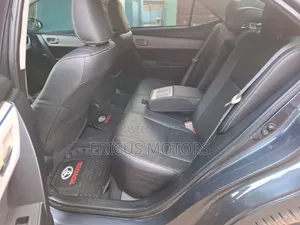 Toyota Corolla 2016 Gray