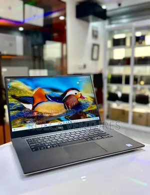 Laptop Dell Precision 5540 32GB Intel Core i9 SSD 512GB