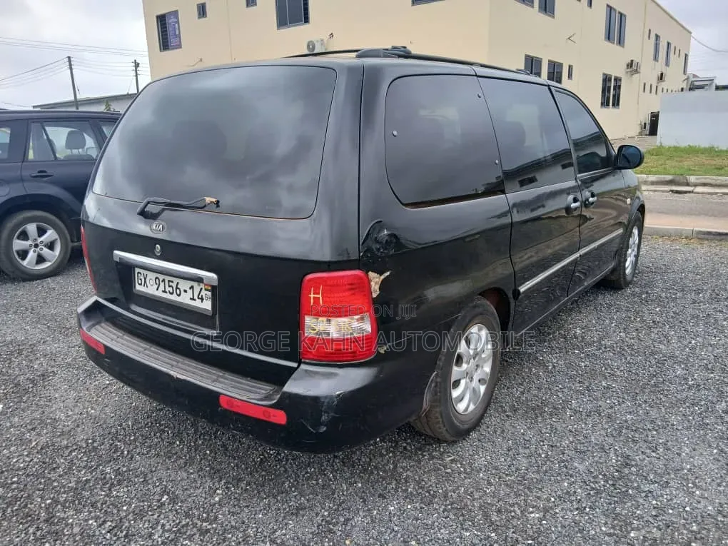 Kia Carens 2006 Black