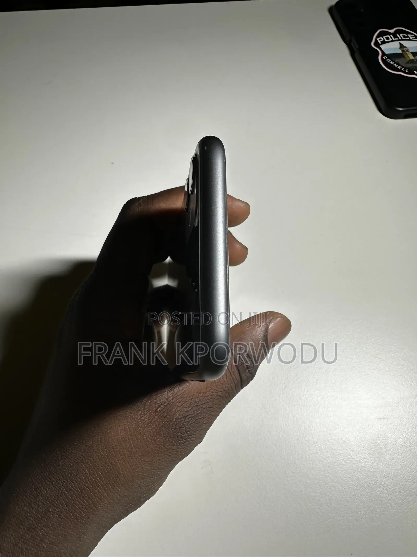 Apple iPhone 11 64 GB Gray