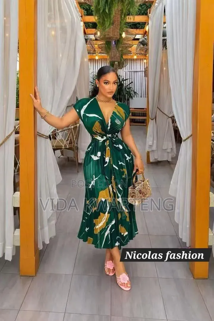 Elegant Ladies Dress