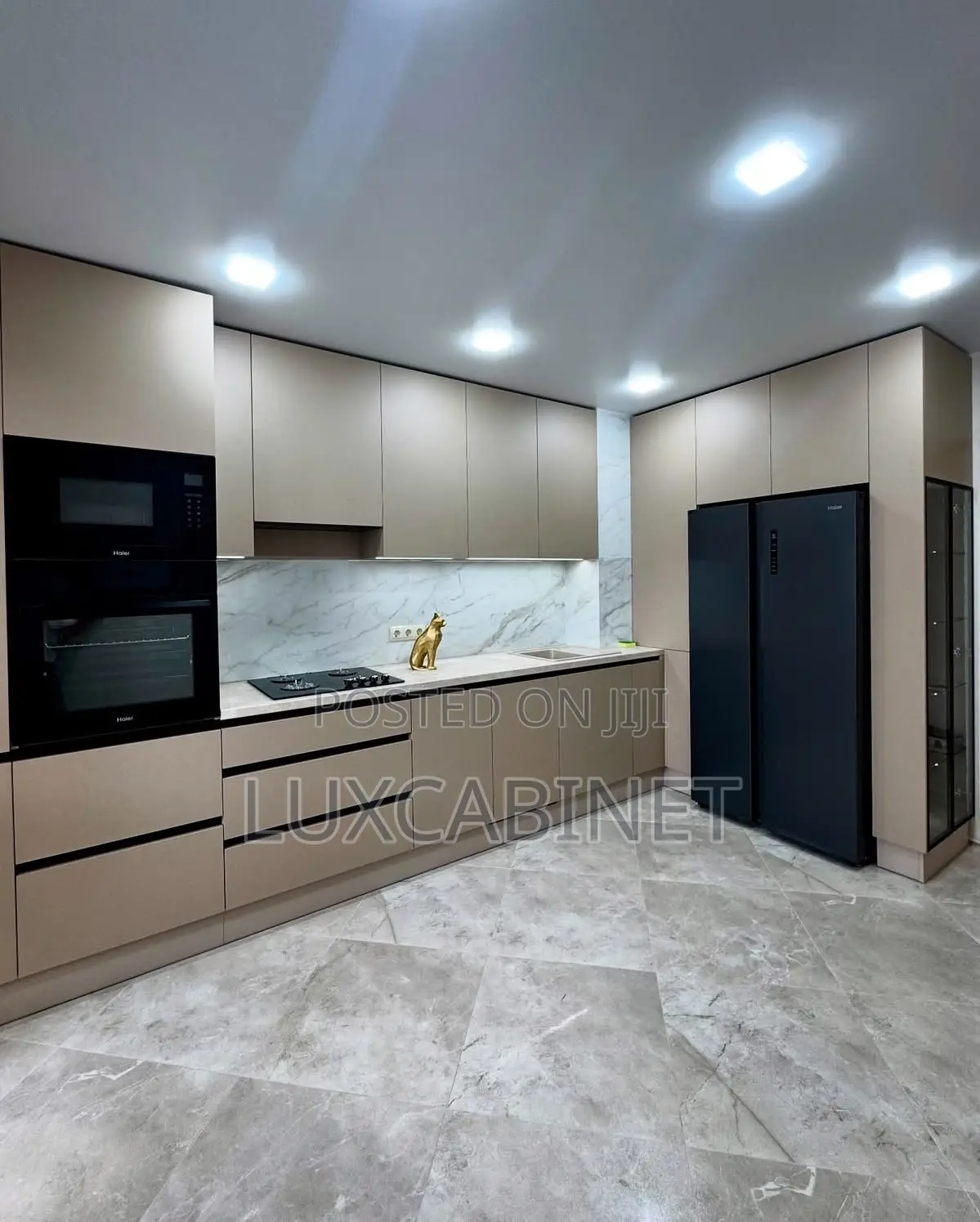 Customize Kitchen Cabinets