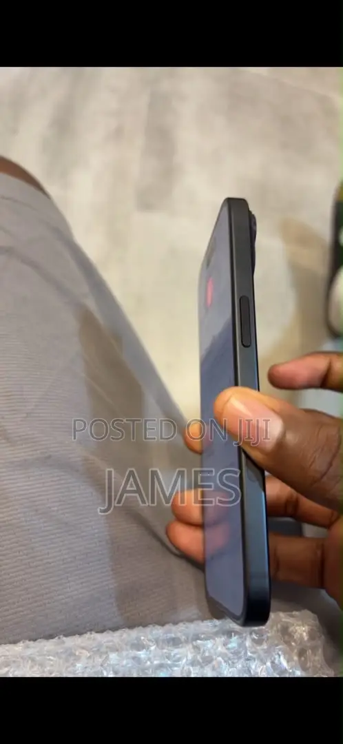 Apple iPhone 15 128 GB Black