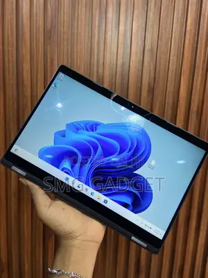 Laptop Dell Latitude 5300 2-in-1 8GB Intel Core i7 SSD 256GB