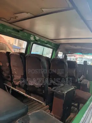 Mercedes-Benz Sprinter 2005 Green