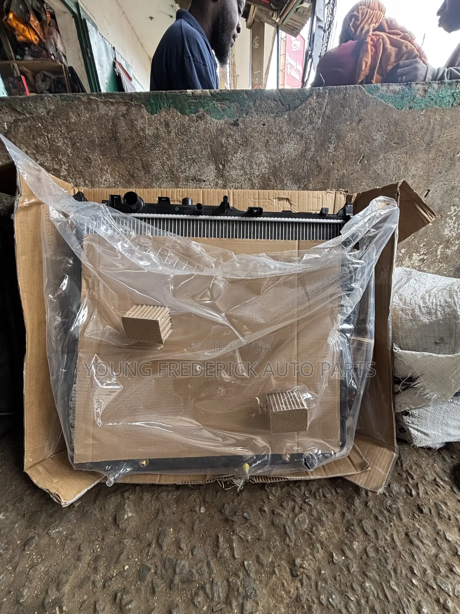2022 2023 2024 2025 Toyota Tundra Radiator/Water Tank