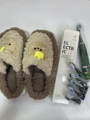 Kids Set- Electric Toothbrush + Flufffy Shoes