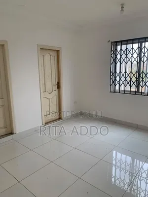 3bdrm Apartment in Lakeside for rent