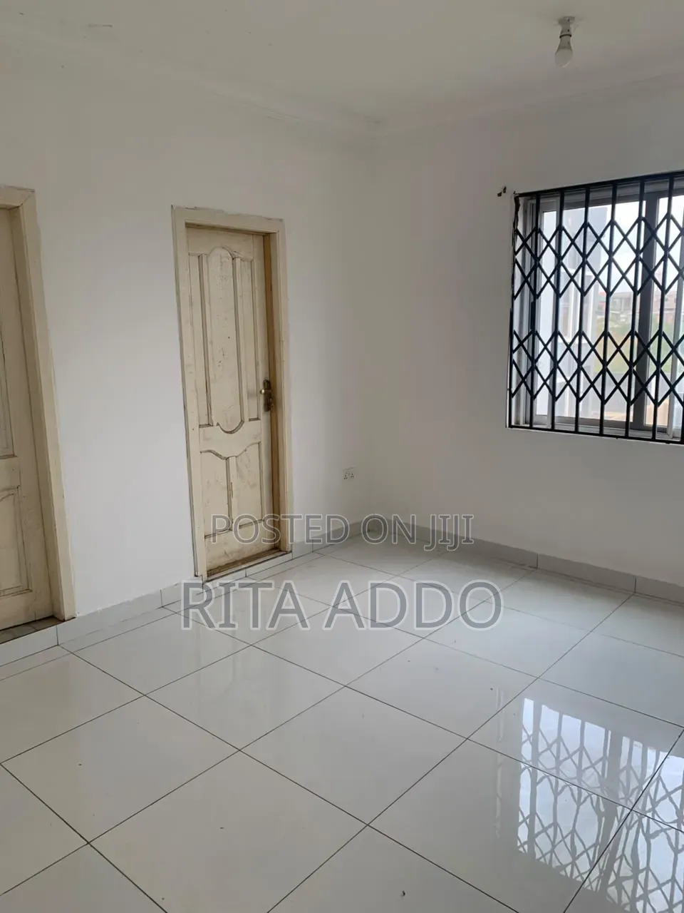 3bdrm Apartment in Lakeside for rent