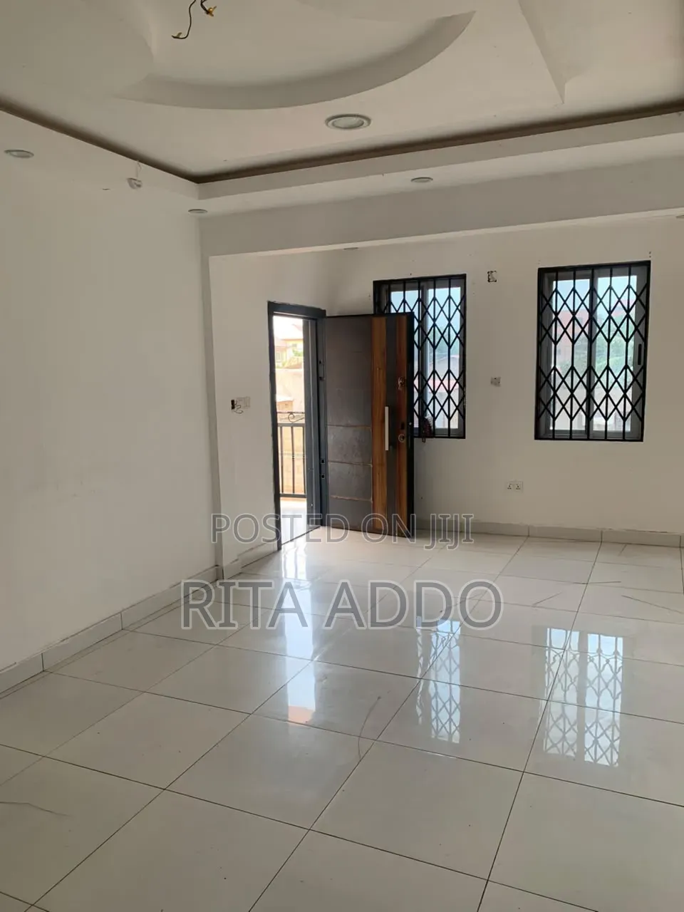3bdrm Apartment in Lakeside for rent