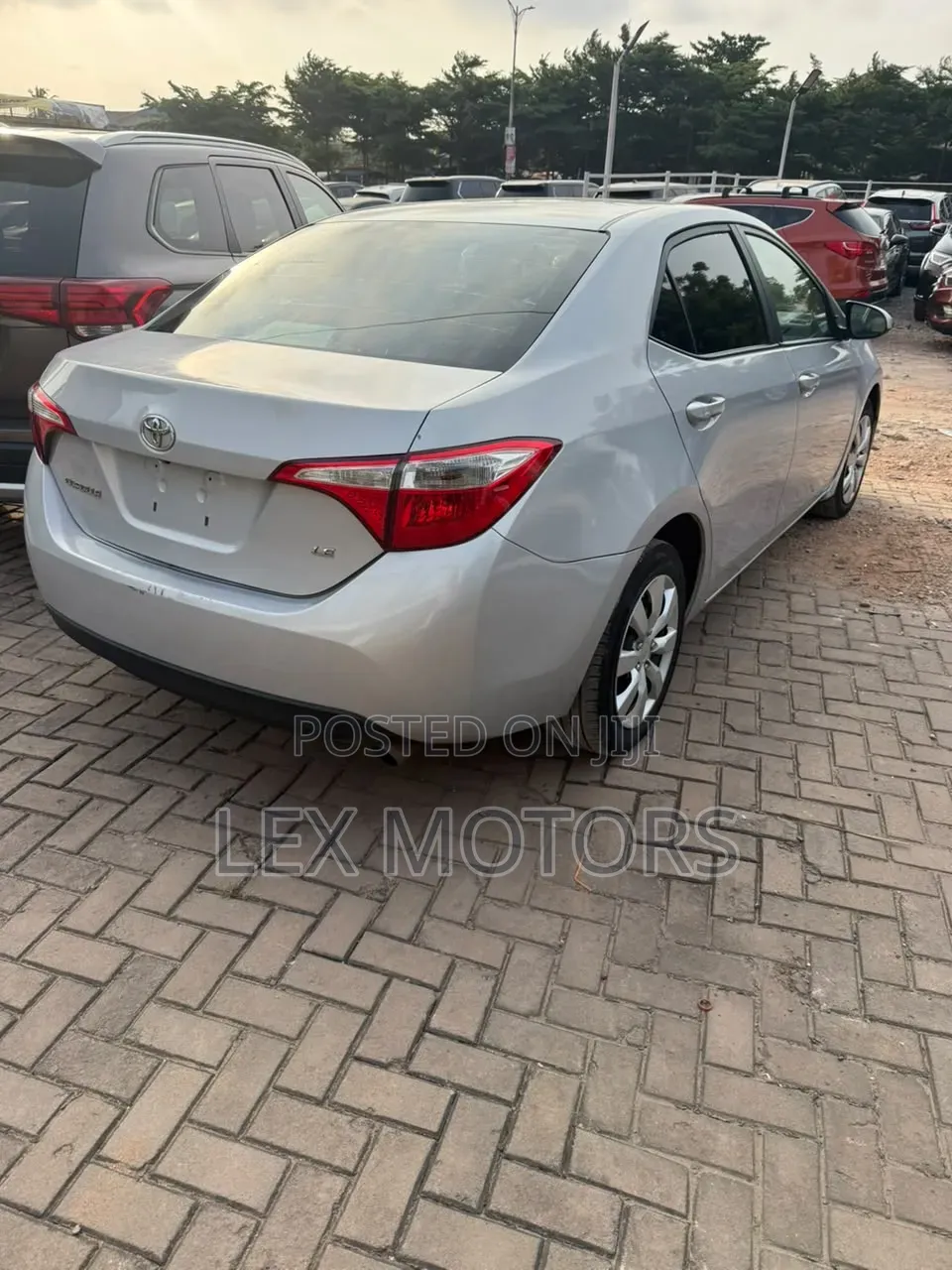 Toyota Corolla 2016 Silver