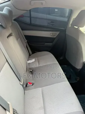 Toyota Corolla 2016 Silver