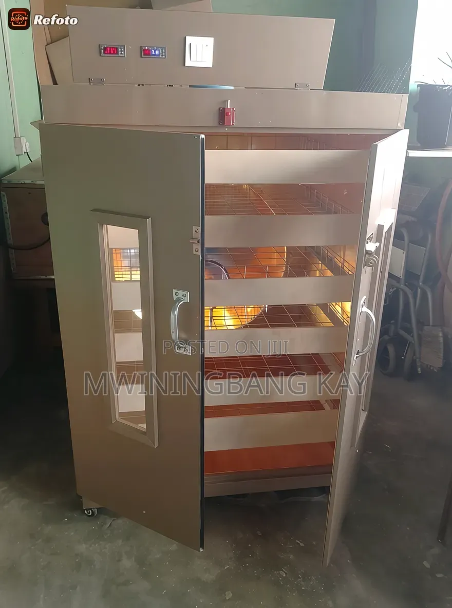 Poultry  Incubator