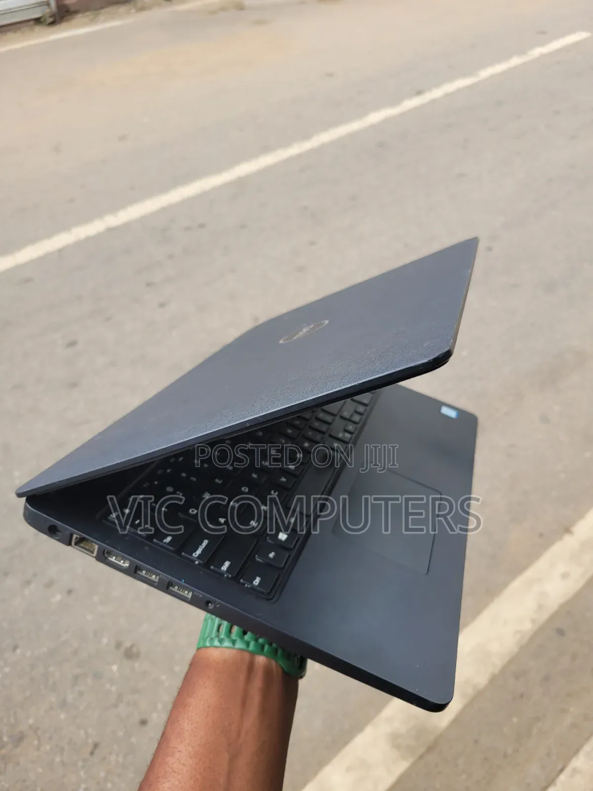Laptop Dell Latitude 3580 8GB Intel Core i7 SSD 256GB