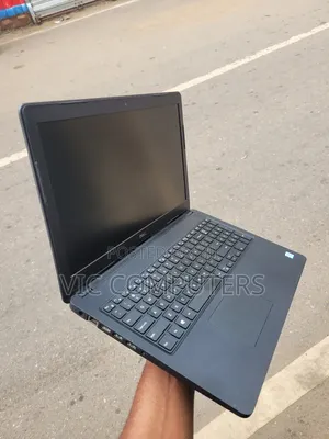Laptop Dell Latitude 3580 8GB Intel Core i7 SSD 256GB