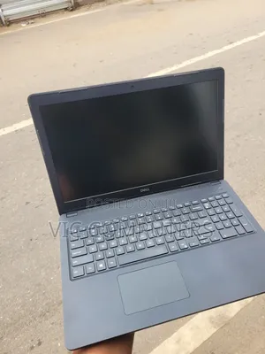 Laptop Dell Latitude 3580 8GB Intel Core i7 SSD 256GB