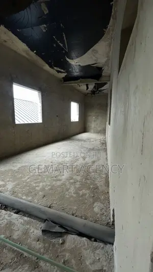 2bdrm Mansion in Spintex for sale