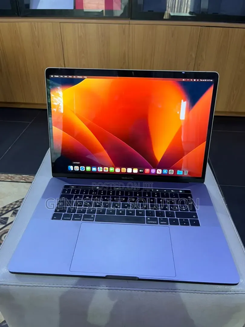 Laptop Apple MacBook 2017 16GB Intel Core 7 SSD 512GB