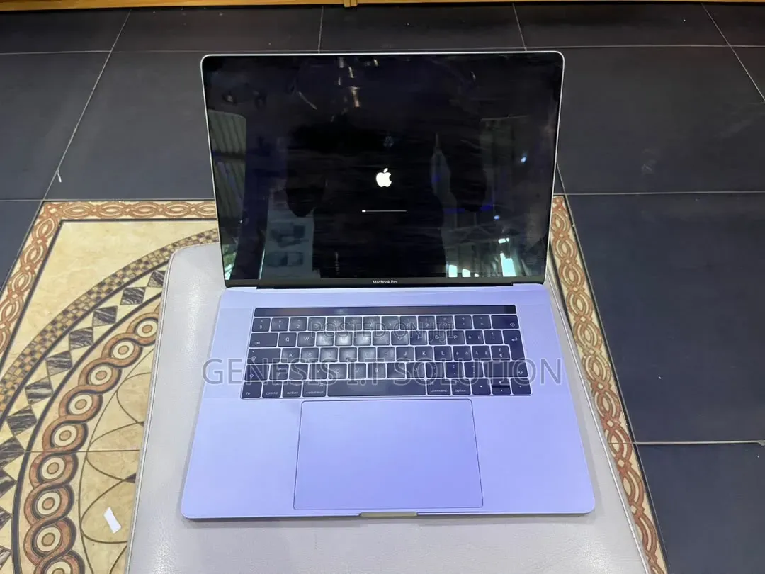 Laptop Apple MacBook 2017 16GB Intel Core 7 SSD 512GB