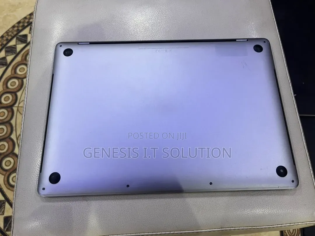 Laptop Apple MacBook 2017 16GB Intel Core 7 SSD 512GB