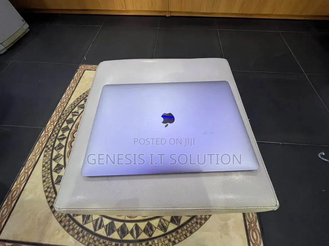 Laptop Apple MacBook 2017 16GB Intel Core 7 SSD 512GB