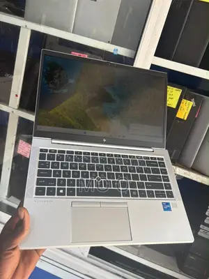Laptop HP EliteBook 840 G8 16GB Intel Core i7 SSD 512GB