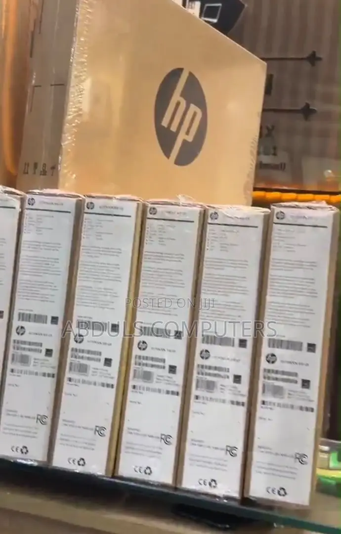 New Laptop HP EliteBook 830 G9 16GB Intel Core i5 SSD 256GB