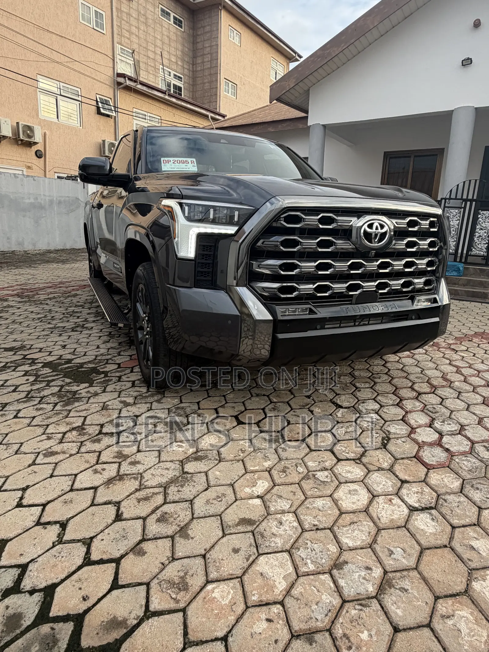 Toyota Tundra Platinum CrewMax 5.5' Bed 2023 Matt Black