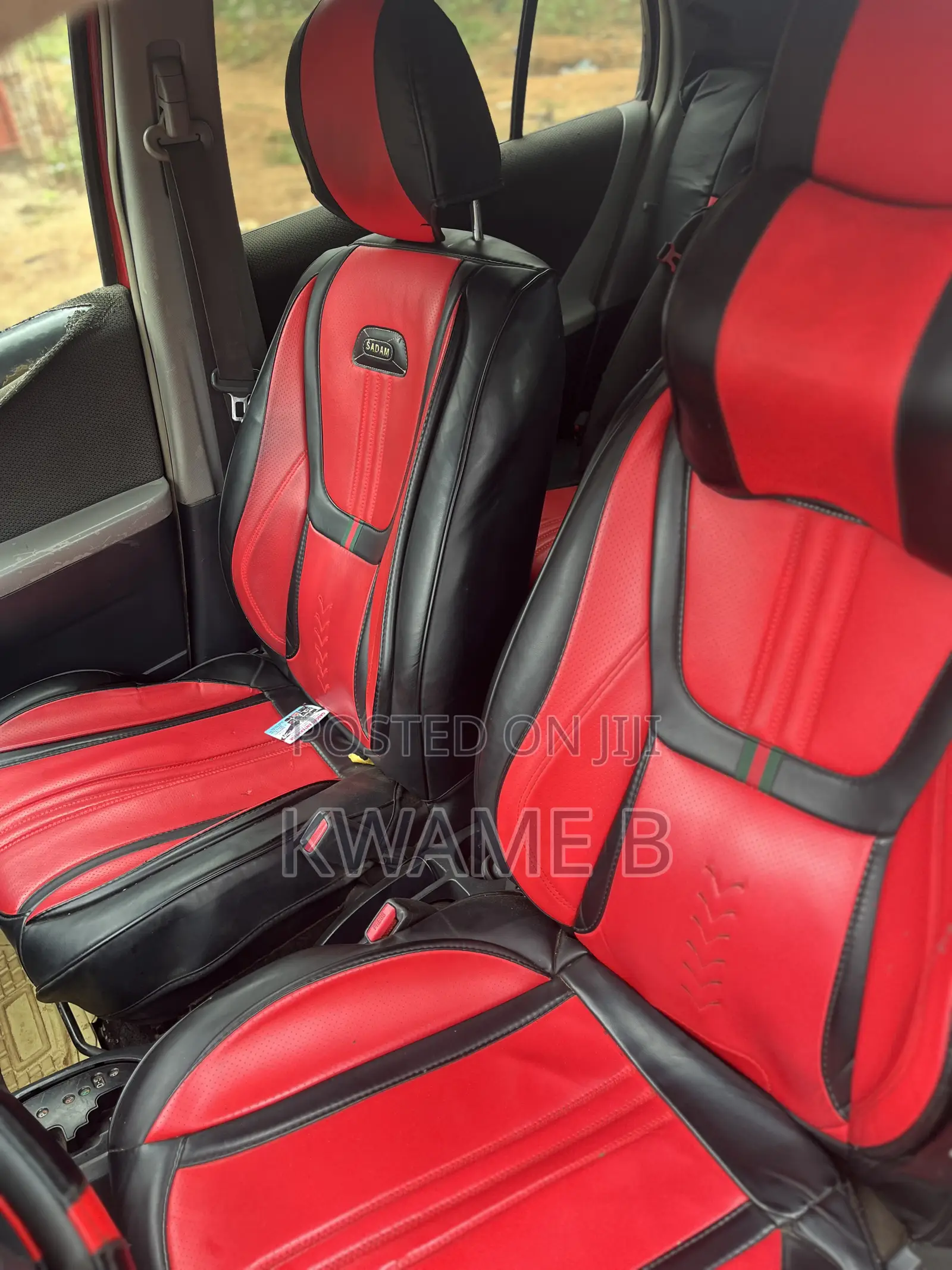 Toyota Vitz 1.3 AWD 5dr 2010 Red