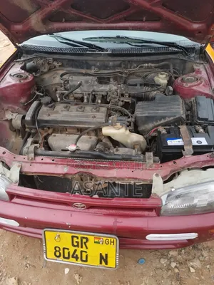 Toyota Corolla 2000 Red