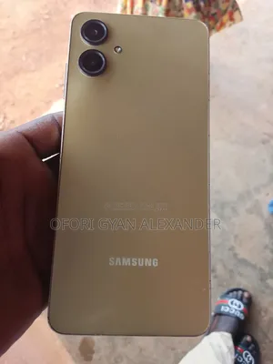 Samsung Galaxy A06 64 GB Gold