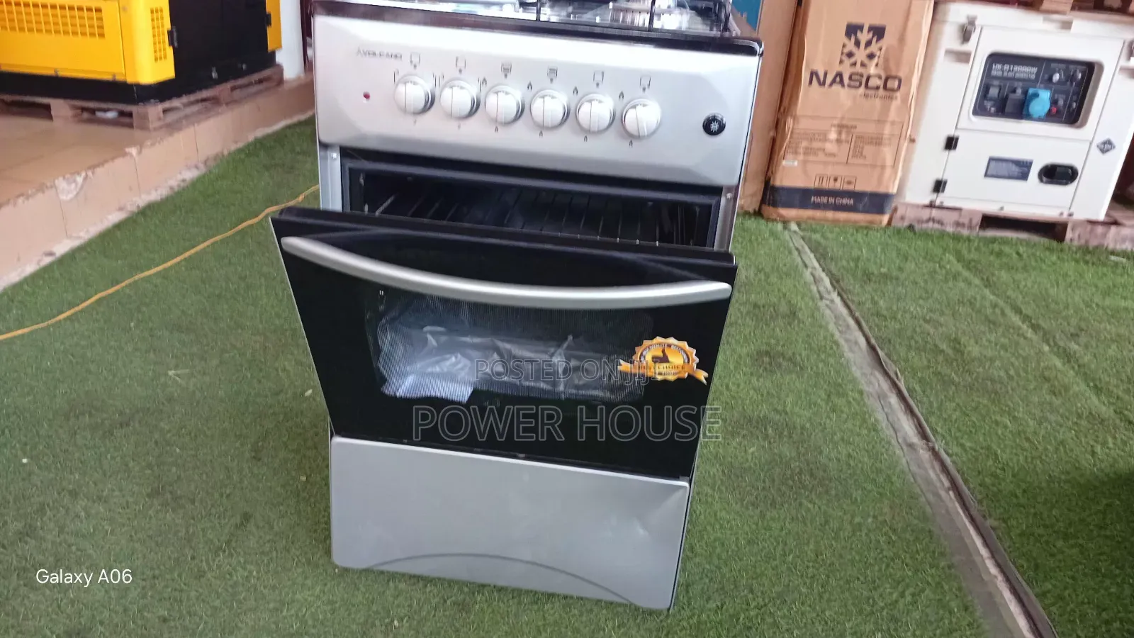 Luxury Stainless Steel Gas Cooker – Powerful Burners, Elegant Design!