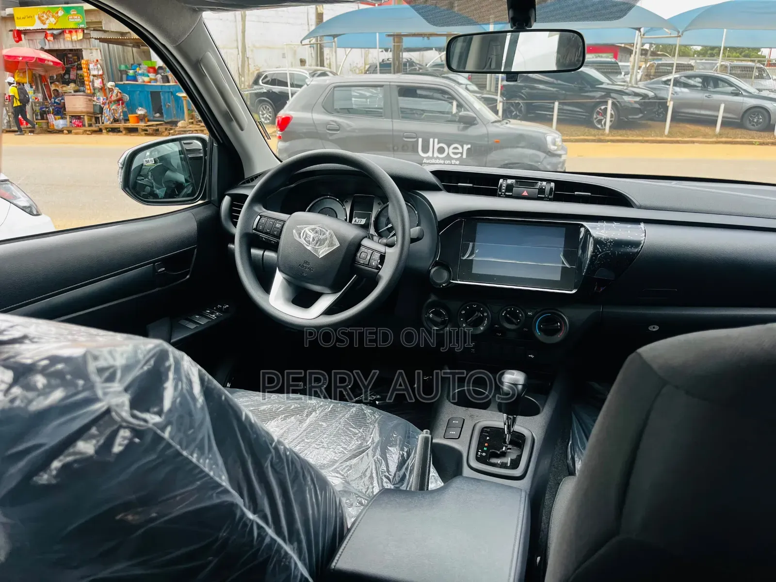 New Toyota Hilux 2025 White