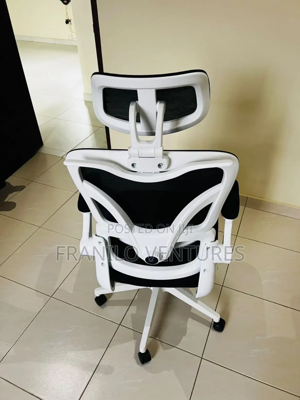 Ergonomic Mesh Office Chair