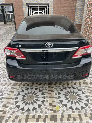 Toyota Corolla 2012 Black