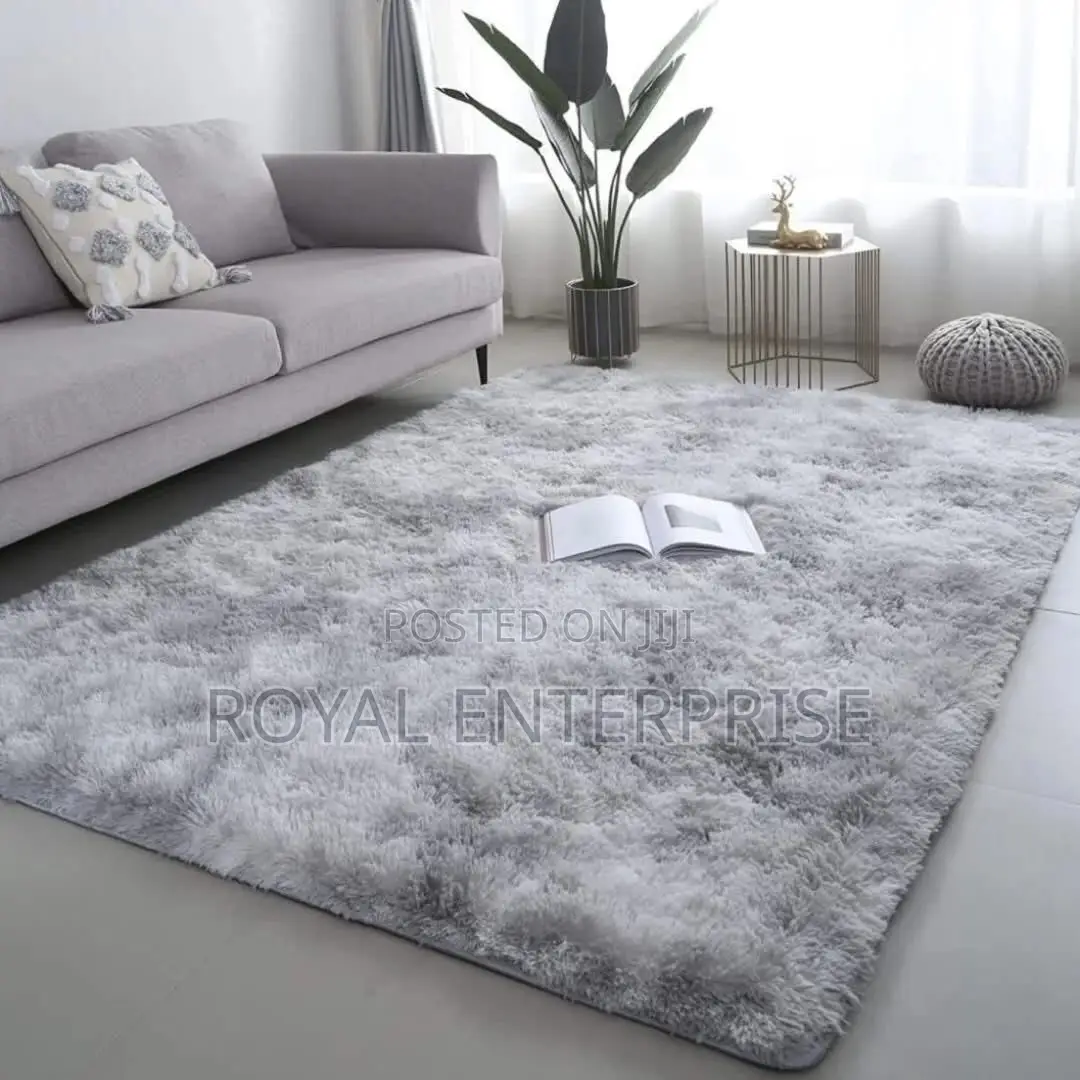 Sink Into Softness: Heavy Fluffy Carpets ( 200/300cm )