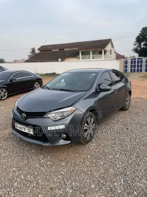 Toyota Corolla 2015 Gray